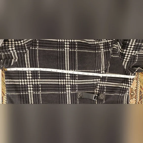 Plaid Women's Jacket - Black and White - Picture 13 of 13